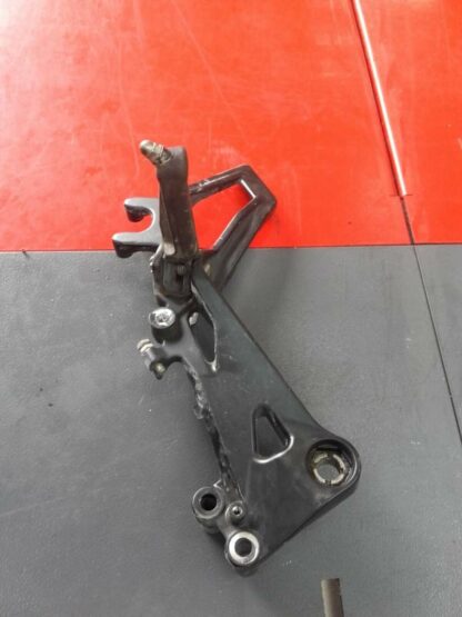 platine de cale pied avant droite KTM 125 RC 14-20