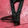 Platine cale pied arriere gauche Suzuki 600 Bandit GSF – Image 2
