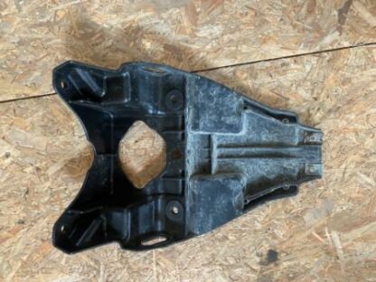 Renfort arrière de support de plaque, Bavette Suzuki 650 SFV Gladius – Image 3