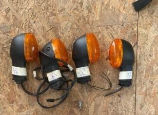 Clignotants avant + arrière Yamaha 1700 MT01
