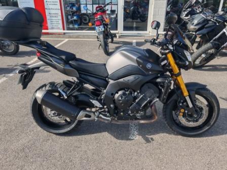 YAMAHA FZ8 - 2014 - 10500kms - 5190€