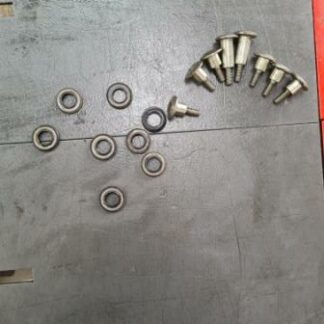 Vis cache culbuteurs kit visserie couvre culasse d'eau Triumph 955 Speed Triple T509